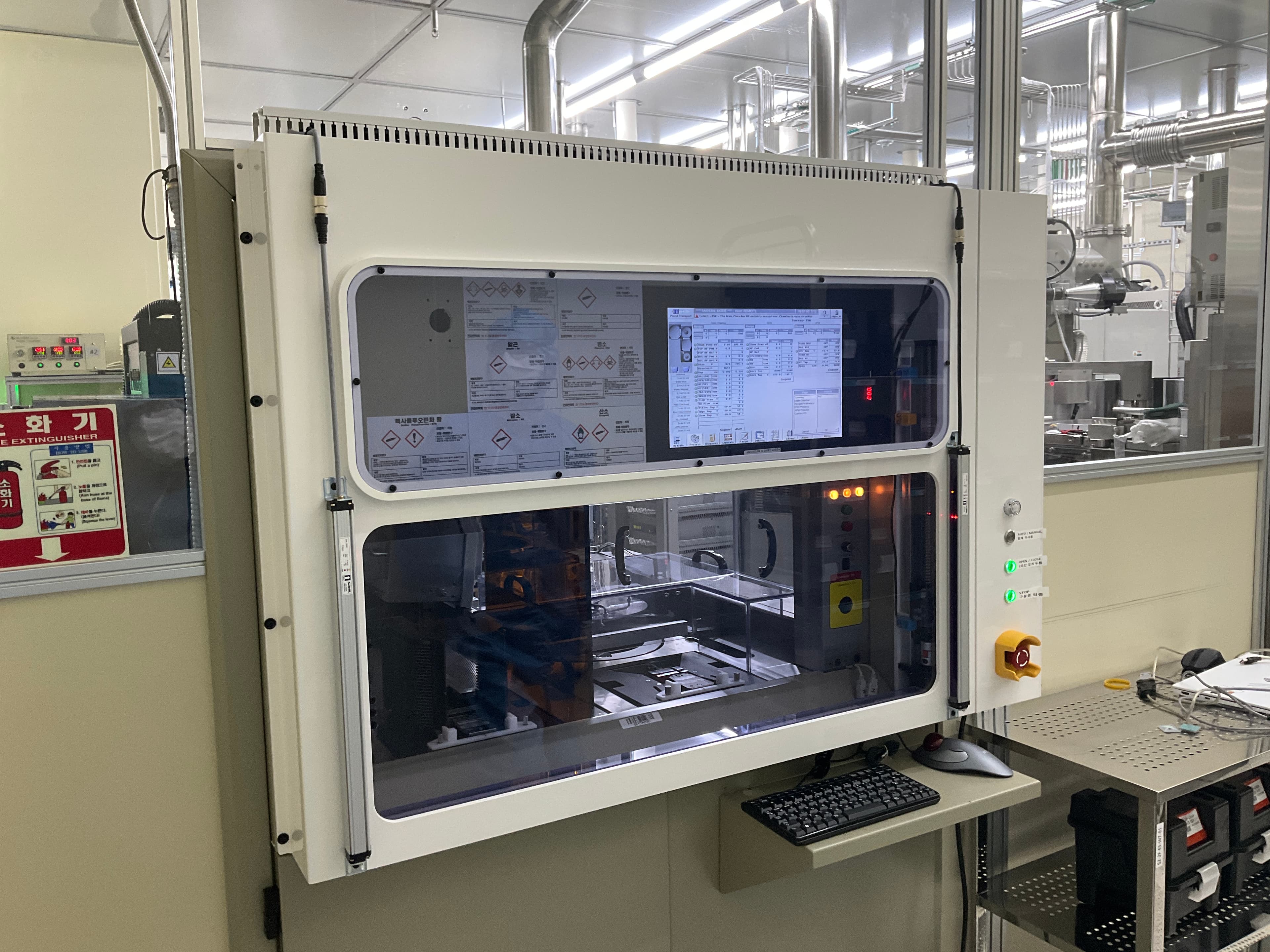 장비 전면 슬라이딩도어 설치 gallery 8